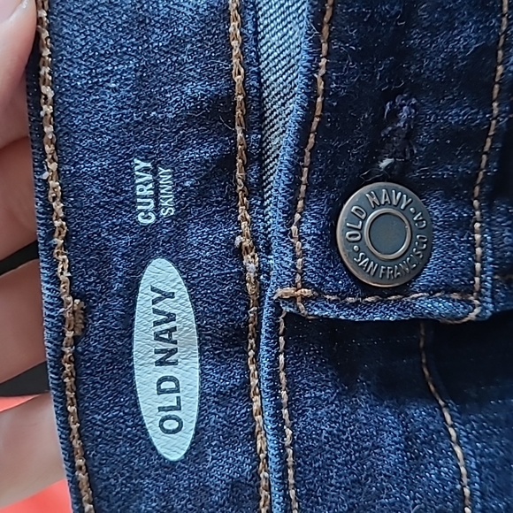 Old Navy Dark Wash Skinny Jeans Mid-rise Curvy Cut - Picture 6 of 8